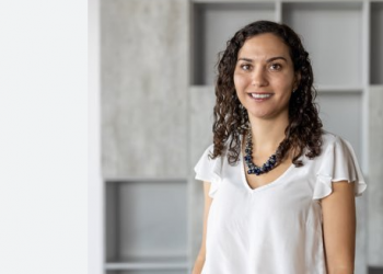 Cumple López Obrador con orden de la Corte y envía al Senado propuesta de Andrea Marván para la Cofece