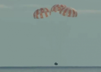 Orion regresó a la Tierra tras récord de viaje espacial