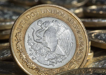 El peso mexicano sorprendió este 2022. Te contamos