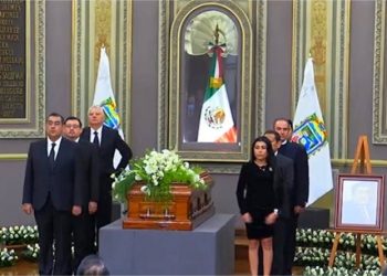 Congreso de Puebla rinde un homenaje póstumo al gobernador Miguel Barbosa