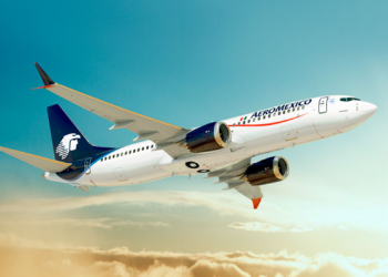 Aeroméxico anuncia su salida formal de la BMV
