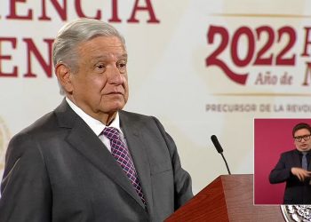 Esto dijo López Obrador sobre el envío de autobuses con migrantes a casa de Kamala Harris