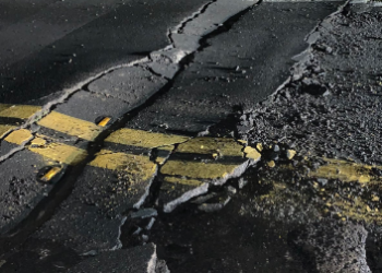 Al menos 2 muertos y 11 heridos por terremoto en California