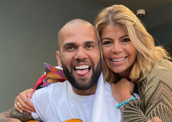 Erika García y Dani Alves firman acuerdo para apoyar a niños