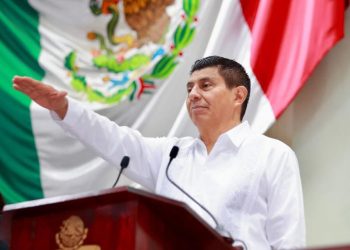 Salomón Jara Cruz, rinde protesta como gobernador de Oaxaca