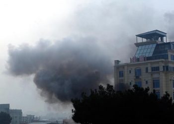 Suben a 3 muertos y 18 heridos las víctimas en el ataque a un hotel de Kabul
