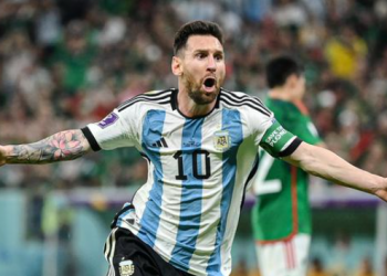 Messi juega su partido mil en Qatar