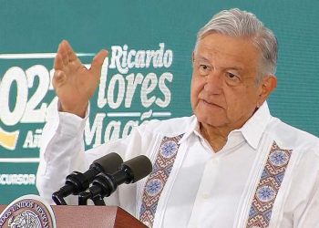 López Obrador continúa su gira, ahora es por Campeche