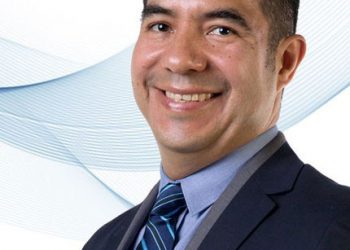 Amanece en Enfoque Noticias con Martín Carmona 06:00 a 07:00 16/12/2022