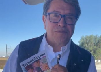 Ricardo Monreal presenta folleto sobre reconciliación, aquí puedes consultarlo
