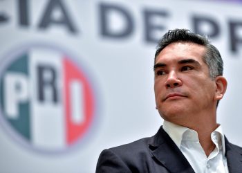 Les gusta que el PRI esté dividido, con un líder con el que pueden llegar a acuerdos: Osorio Chong 