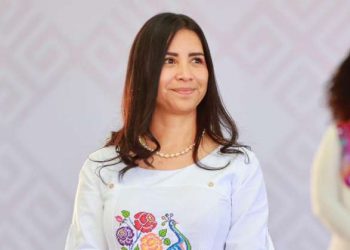 Mujeres con las tareas más importantes para Oaxaca: Salomón Jara