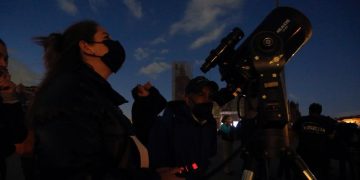 Más de 80 mil personas asistieron a la Noche de las Estrellas en el Zócalo