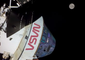 La nave Orión de Artemis I, otra vez cerca de la Luna en su regreso a Tierra