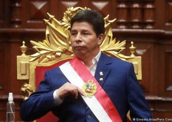 Para México Pedro Castillo sigue siendo presidente de Perú: AMLO
