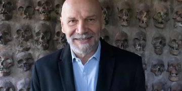 Muere el pintor y muralista mexicano Rafael Cauduro