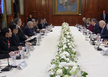 AMLO propone consolidación de AL; Biden pide trabajar en seguridad para ambas naciones