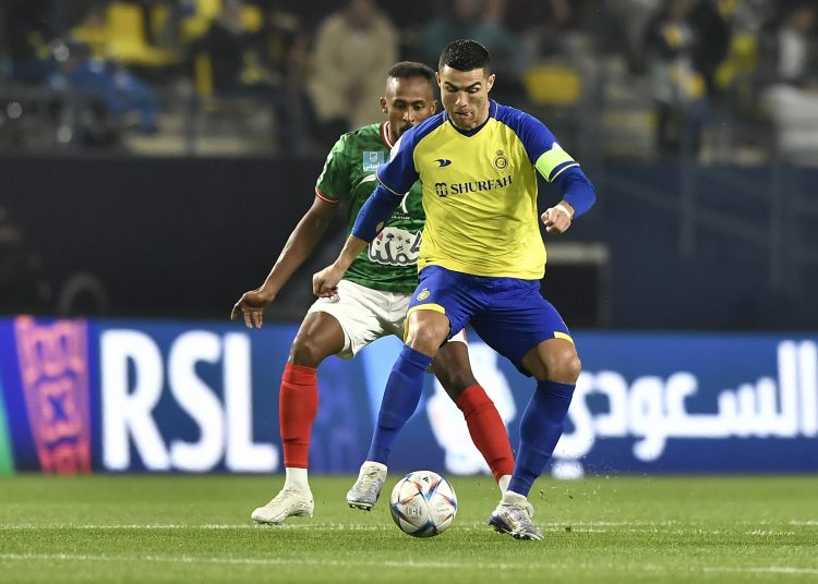 -FOTODELDÍA- RIAD, 22/01/2023.- El delantero portugués del Al Nassr, Cristiano Ronaldo, disputa su primer partido de la Liga Saudi Pro League hoy entre Al-Nassr y Al Ettifaq en Riad. EFE/STR