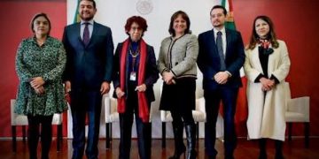 Las mujeres contribuyeron con el muralismo nacional