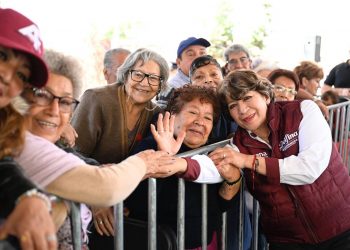 Delfina Gómez pide a militantes y simpatizantes no vender la dignidad y defender al Estado de México