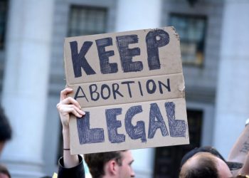 Miles de personas se manifiestan a favor del aborto en Estados Unidos