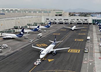 Hay que encontrar un plan de acción para todos los integrantes de la cadena de valor, afirma IATA ante transición del AICM 