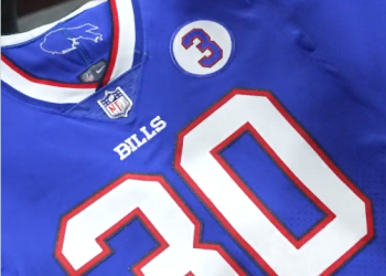 Los Bills homenajean a Damar Hamlin 