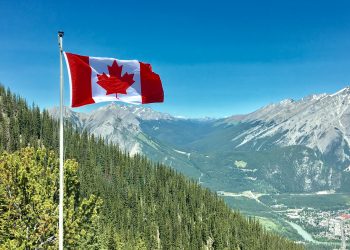 Canadá da la bienvenida a un número histórico de recién llegados en 2022
