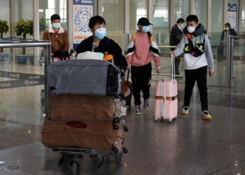 Pekín calificó como inaceptables las restricciones impuestas en varios países a viajeros provenientes de China