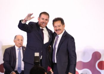 El diputado Justino Arriaga deja el PAN y entra a Morena ¿Qué pasó?