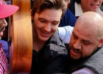 ¿Por qué una patrulla se llevó a Drake Bell en México?