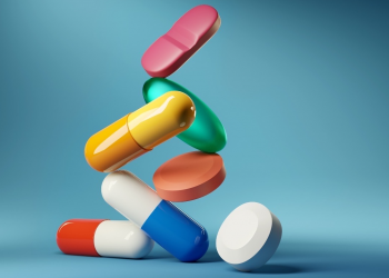 Alertan de juego con fármacos que pone en riesgo a menores: especialista explica