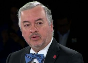 Francisco Madrid: Competencia entre taxistas puede afectar al turismo 
