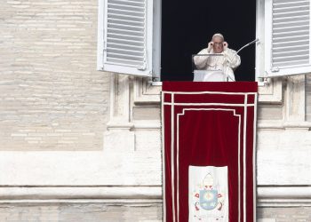 Esto dijo el Papa Francisco sobre Benedicto XVI en la primera misa del año