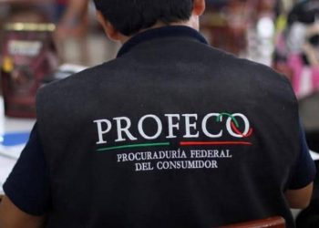 Vigilará Profeco que haya flexibilidad en los vuelos para pasajeros que se quedaron sin servicio en Sinaloa por hechos violentos