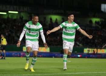 Mazatlán deja ir puntos en casa ante Santos Laguna