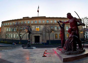 La SCJN debe contribuir a su credibilidad: Marko Cortés