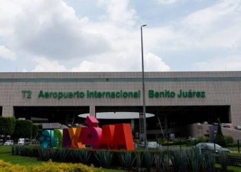 En junio concluirán los trabajos de rehabilitación de la terminal 2 del AICM: Sheinbaum