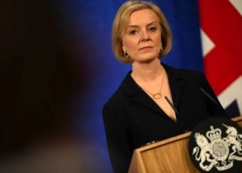 Banco de Inglaterra vende los bonos que compró por la crisis creada por Truss