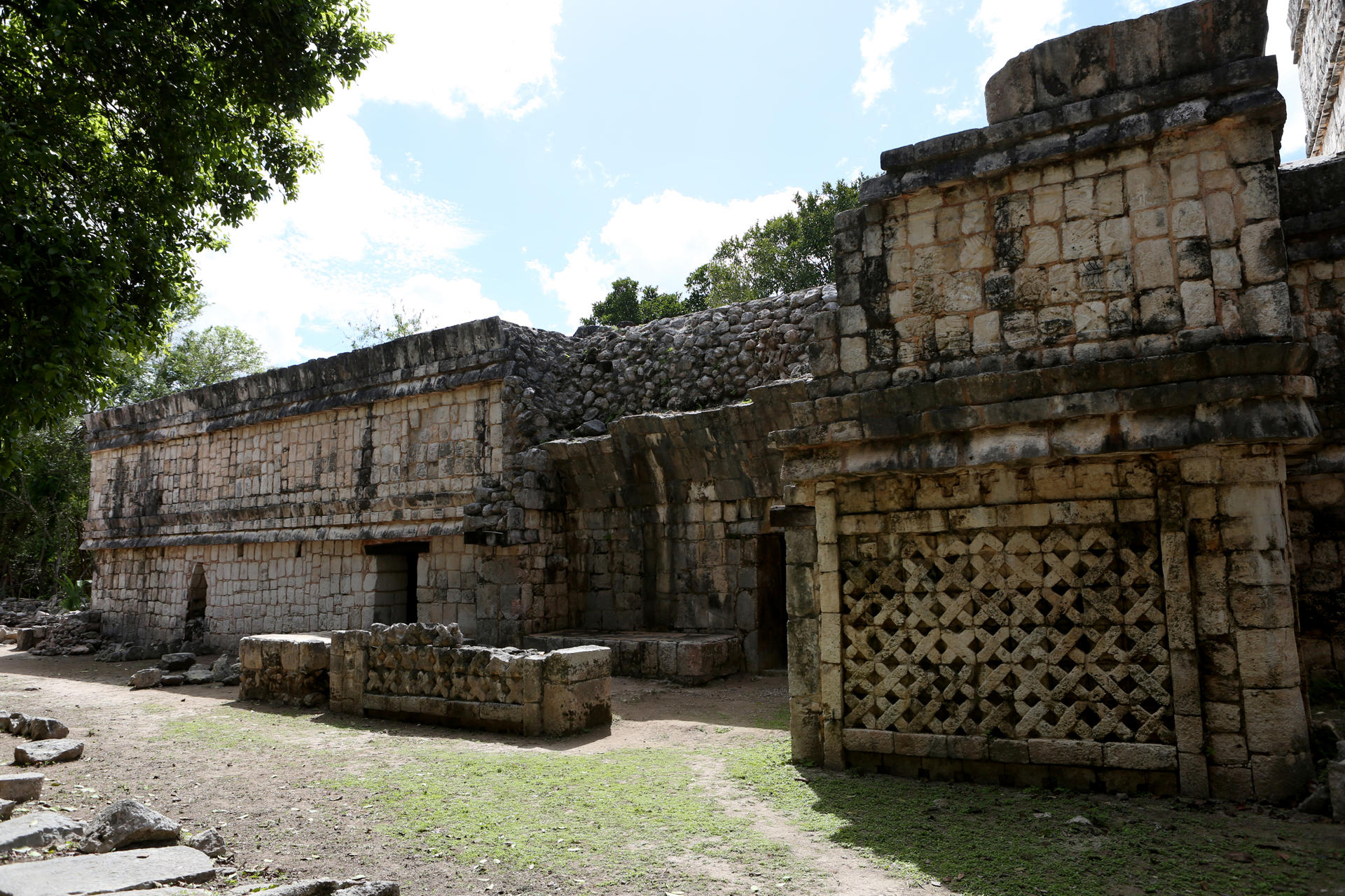 Descubren tumba maya de personaje importante de Chichen Itzá Enfoque