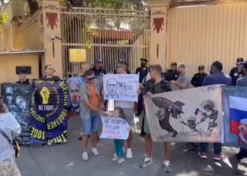 Ciudadanos rusos se manifiestan contra la guerra