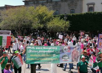 Más de 12 mil personas, en Querétaro, se sumaron a la manifestación en defensa del INE