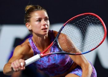 Camila Giorgi demuestra su fuerza ante Nuria Parrizas en Mérida