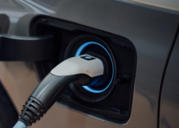 Las autoridades mexicanas están dando un gran paso en la atención a los vehículos eléctricos: Toyota