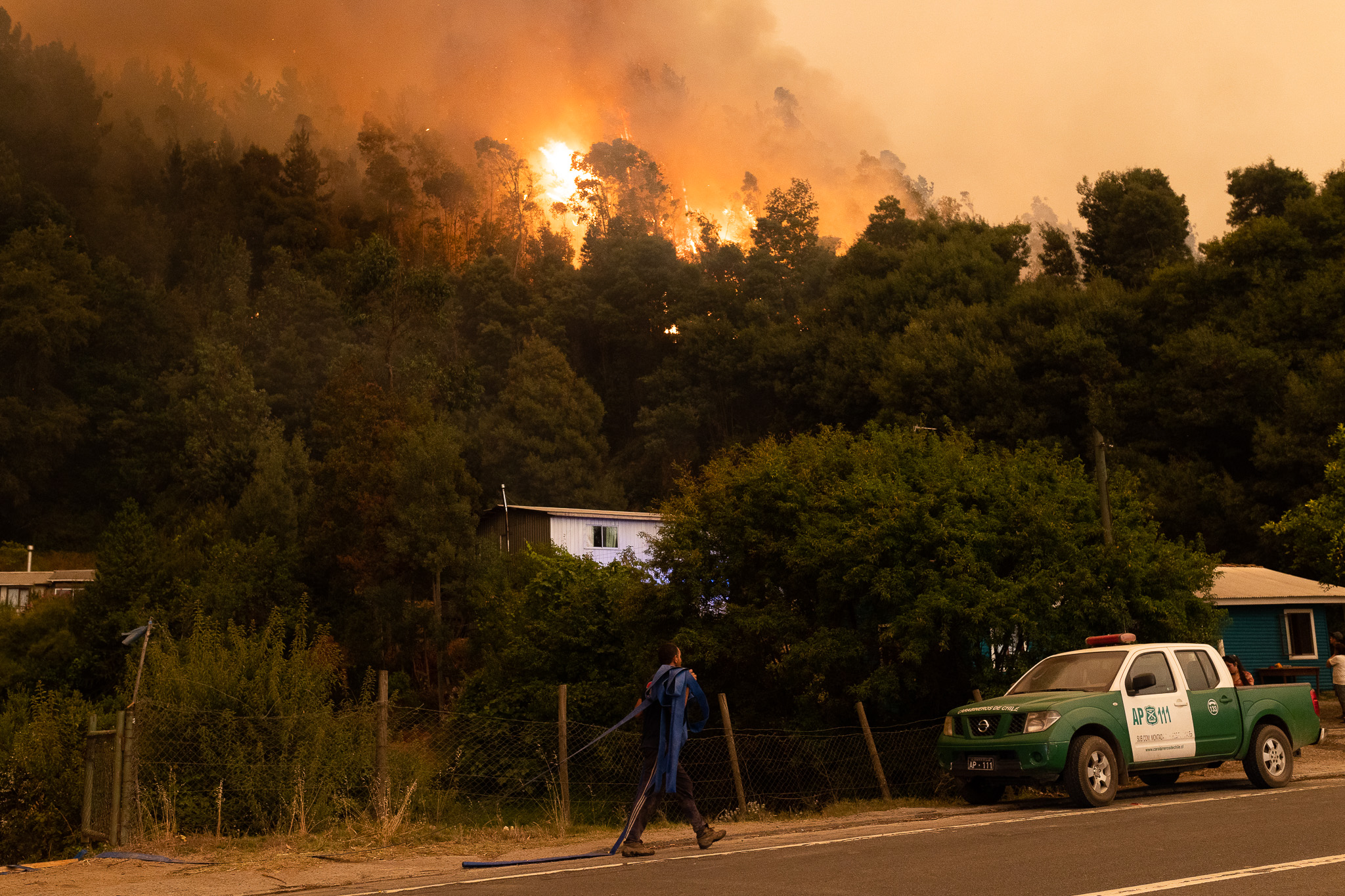 Chile Pide Ayuda Internacional Para Contener Ola De Incendios - Enfoque ...