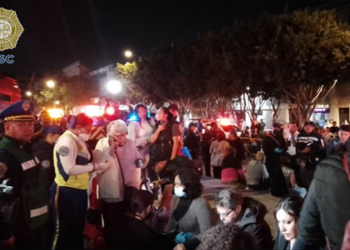 Choque de 2 Metrobús dejó 20 lesionados