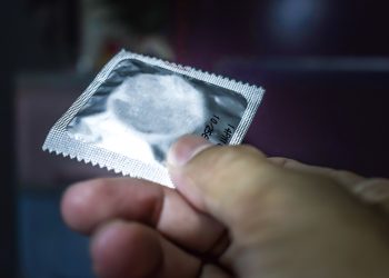 Aumenta el uso de condón en adolescentes en México