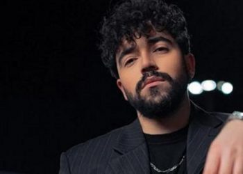 Cantante opositor al régimen islámico gana un Grammy