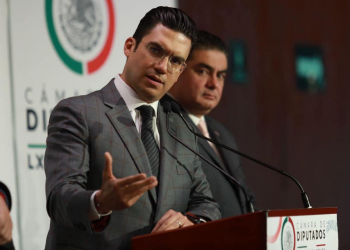 Respaldamos 100% a Santiago Creel, no se le faltó el respeto en lo más mínimo a las fuerzas armadas: Romero