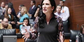 Pedro Salmerón contrademanda a 28 persona por daño moral y exige reparación de 12 millones de pesos, revela Kenia López